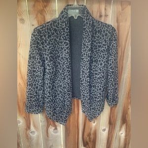 Cropped animal print blazer small